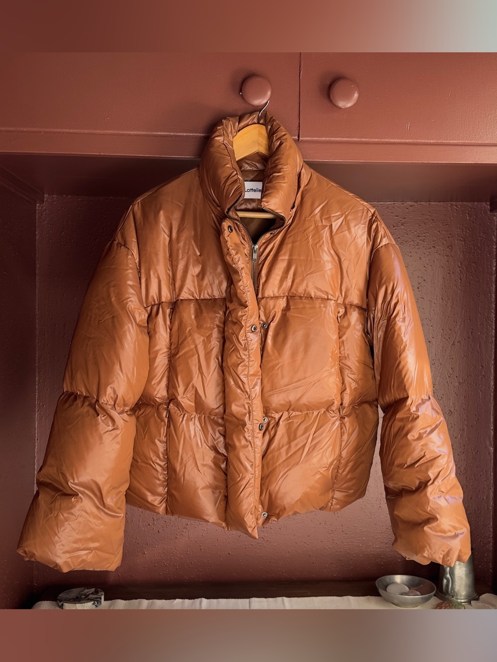 Lattelier Women's Cropped Puffer Jacket in Cognac
